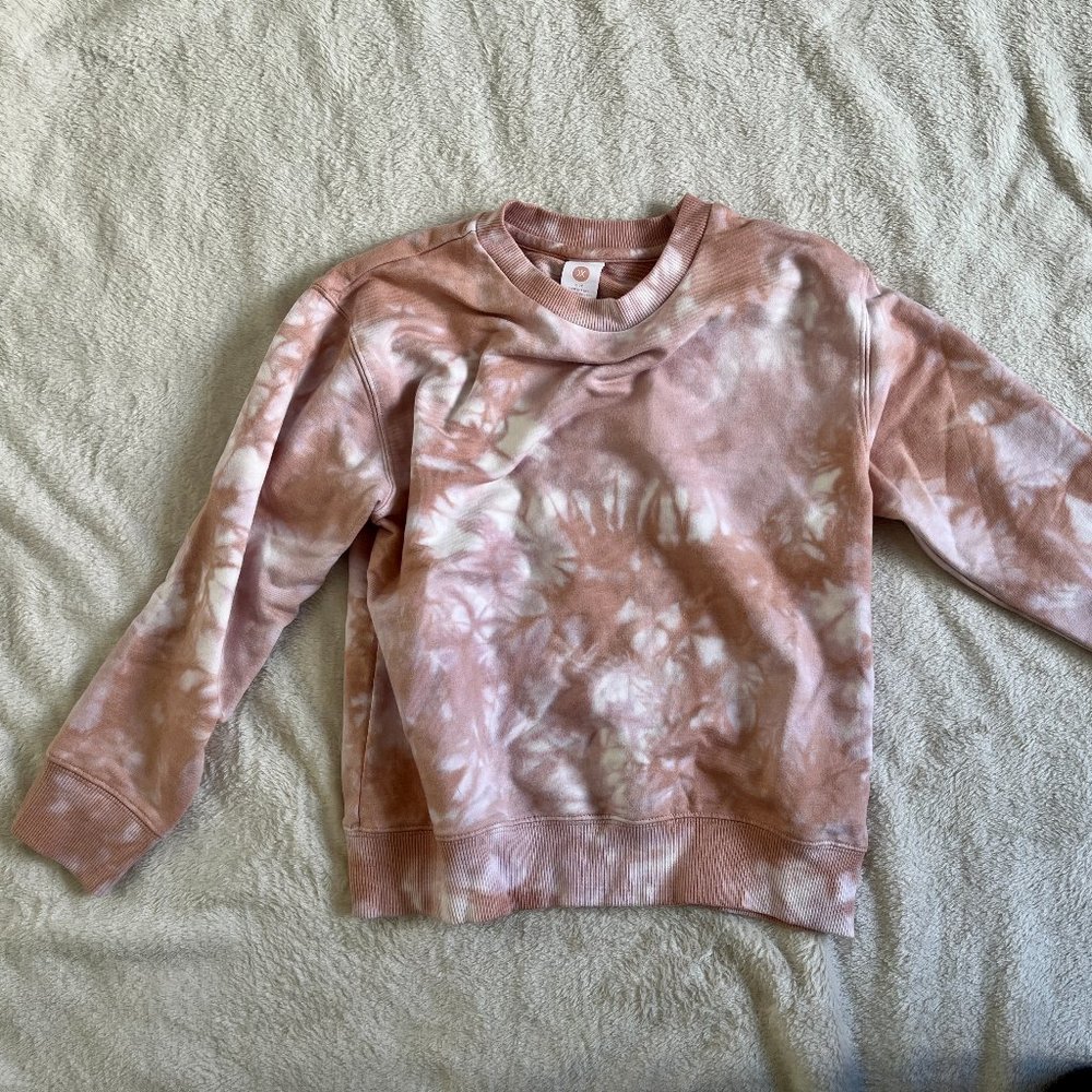 Rylee + Cru Play x Play // pink tie-dye sweatshirt // size 6-7 // EUC